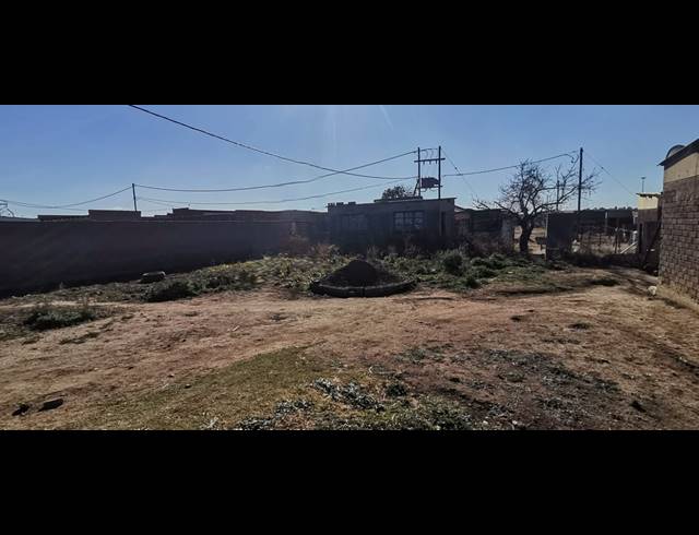 2 BEDROOM HOUSE FOR SALE IN LANGAVILLE